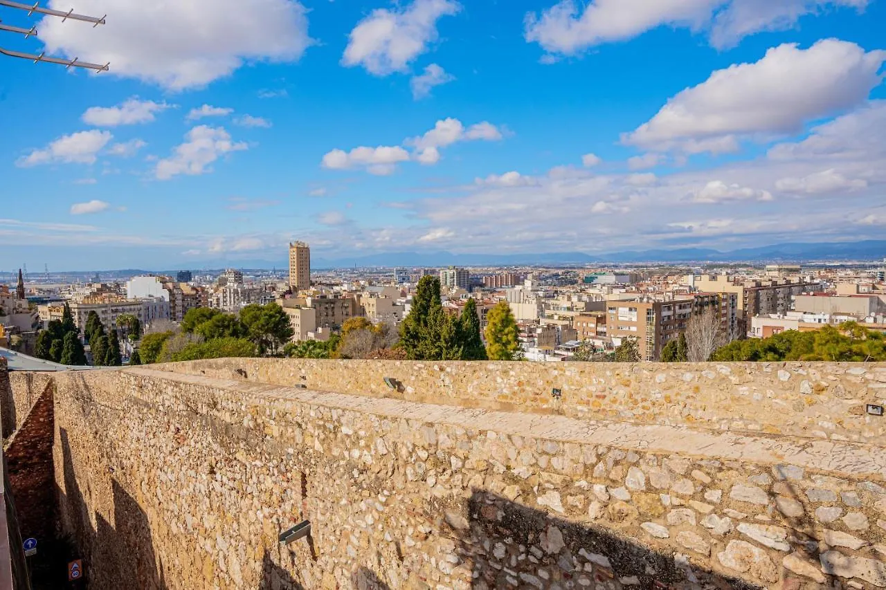 Apartamento 3 en la muralla romana junto a la Catedral Tarragona